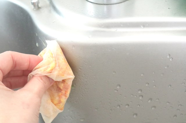 みかんの皮洗剤でシンク磨き