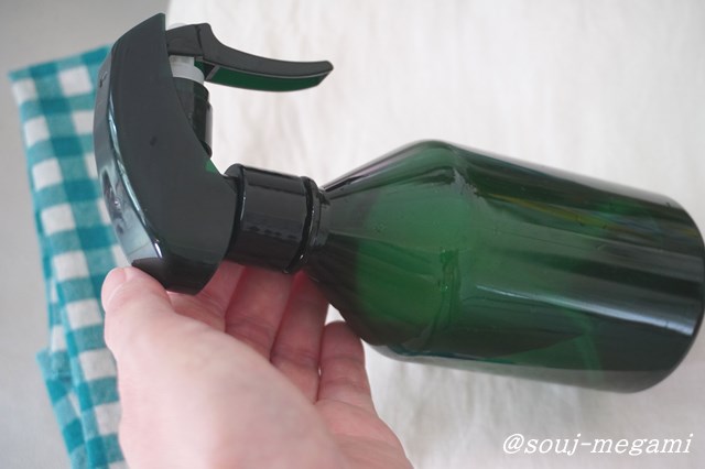 クエン酸スプレーをよく振る