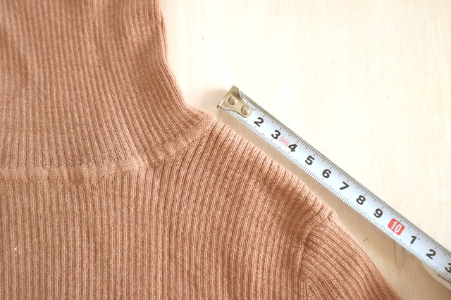 セーターの縮みビフォー