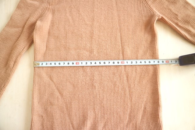 セーターの縮みビフォー